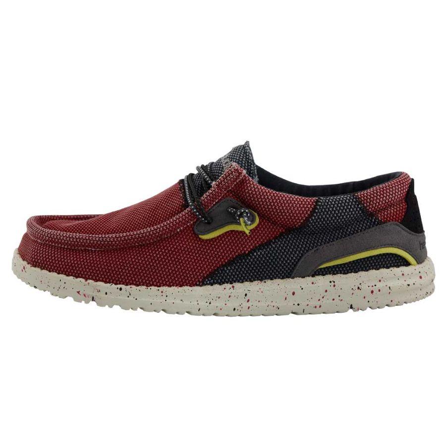 Men's Hey Dude Wally Hawk Slip On Shoes Red | XFK-362845