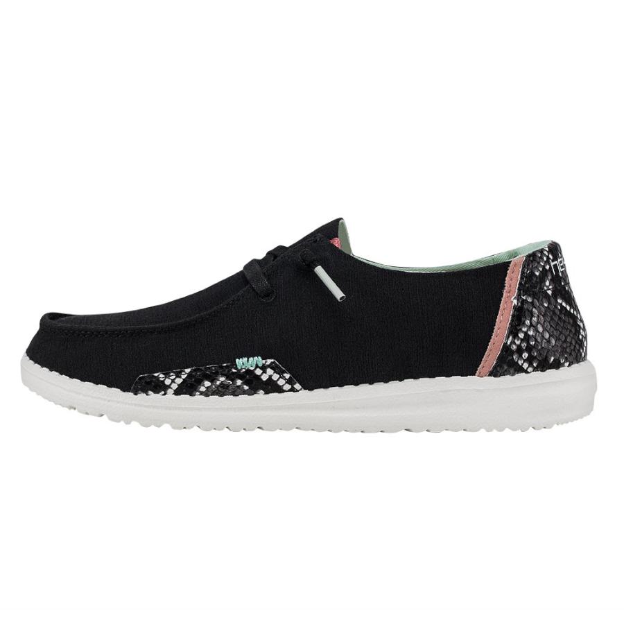 Women's Hey Dude Wendy Slip On Shoes Beige Black | LMD-596738